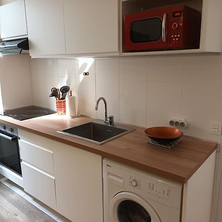 Appartement T2 Renove, Centre-Ville Hendaye, Proche Baie, Sans Ascenseur, Balcon, Calme, Wifi Non Inclus - Fr-1-239-850 Exterior photo